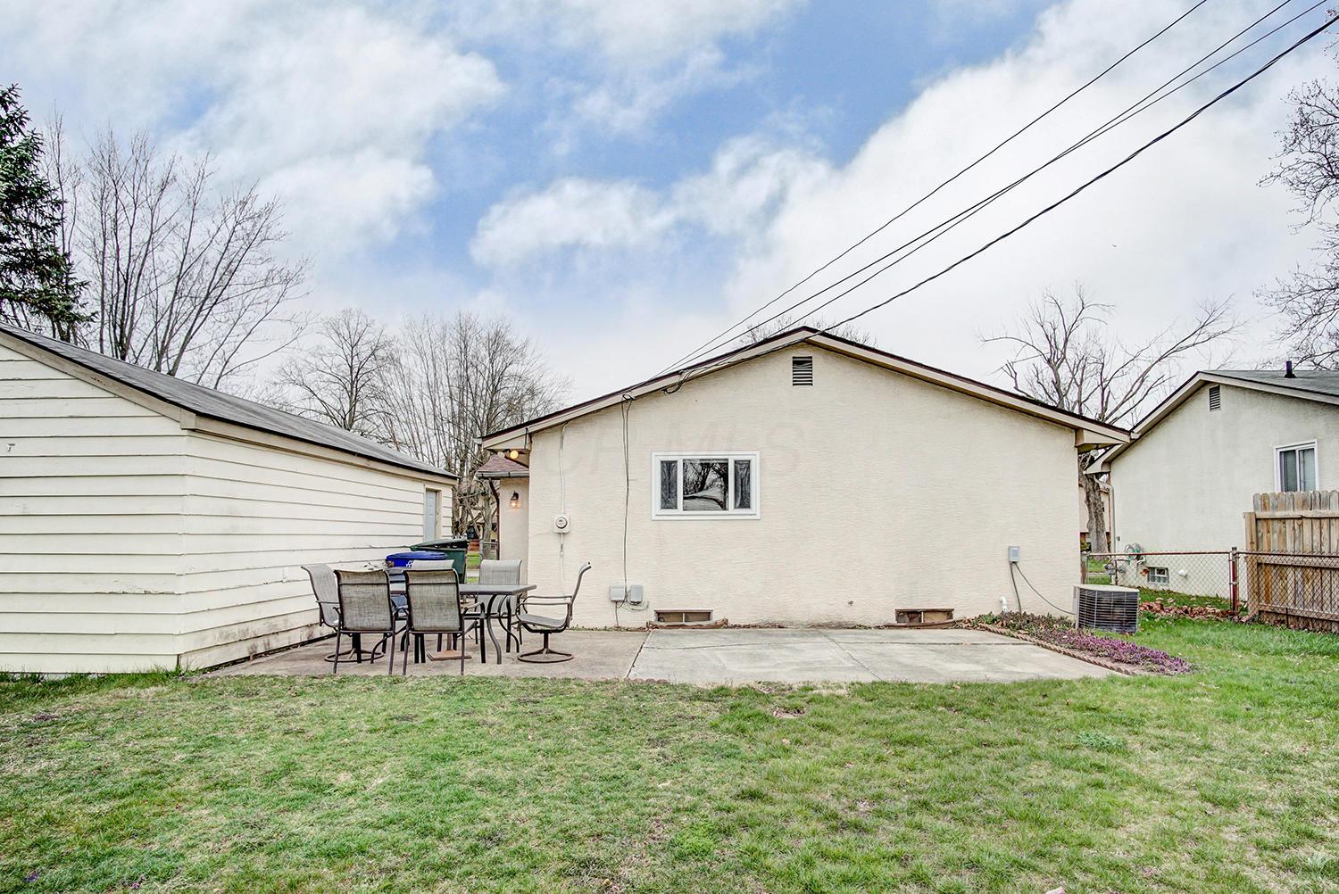 2606 Brownfield Road Columbus, OH 43232 - Photo 24 of 30