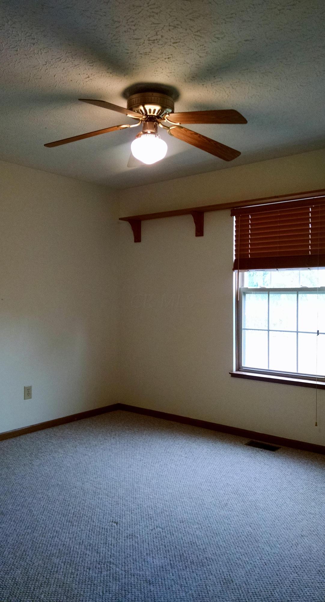 425 Barrington Ridge Pataskala, OH 43062 - Photo 27 of 44 Gallery Image 27