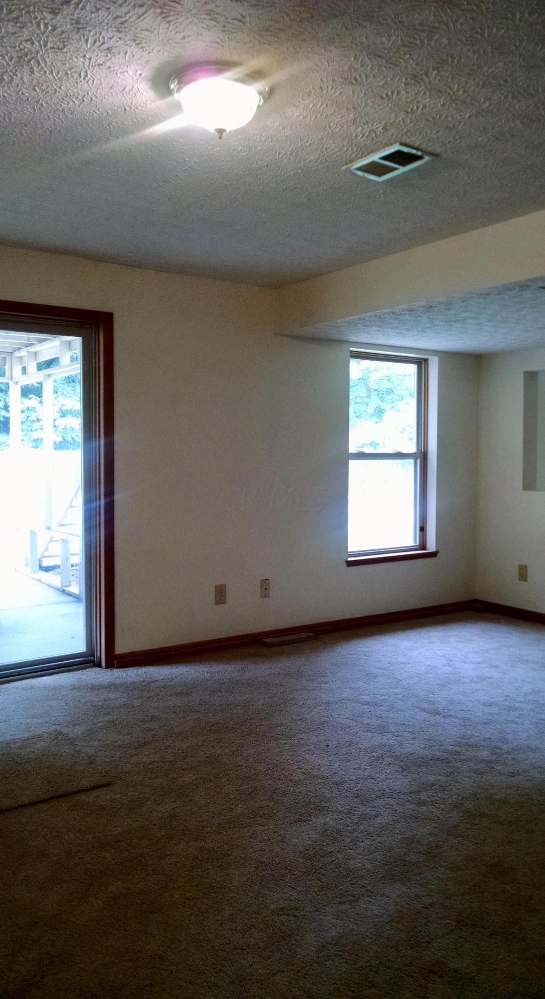 425 Barrington Ridge Pataskala, OH 43062 - Photo 34 of 44 Gallery Image 34