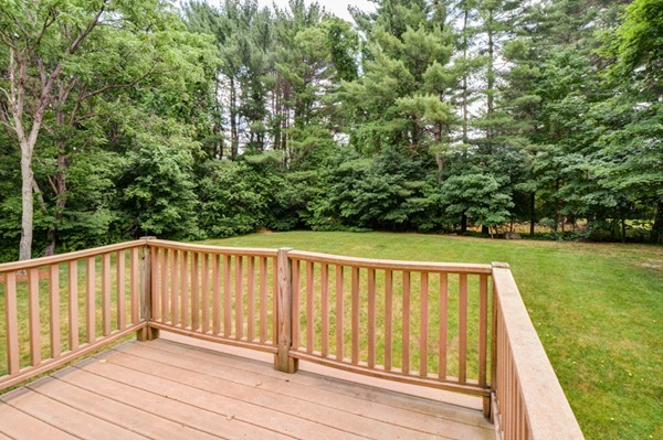 7 Brooksbie Road, Unit 4 Bedford, MA 01730 - Photo 8 of 30 Gallery Image 8