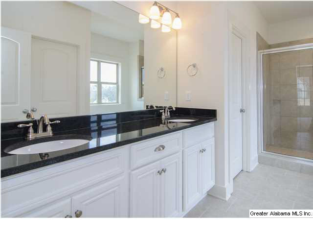 5249 Meadow Ridge Trail, Unit 330 Bessemer, AL 35022 - Photo 6 of 9 Gallery Image 6