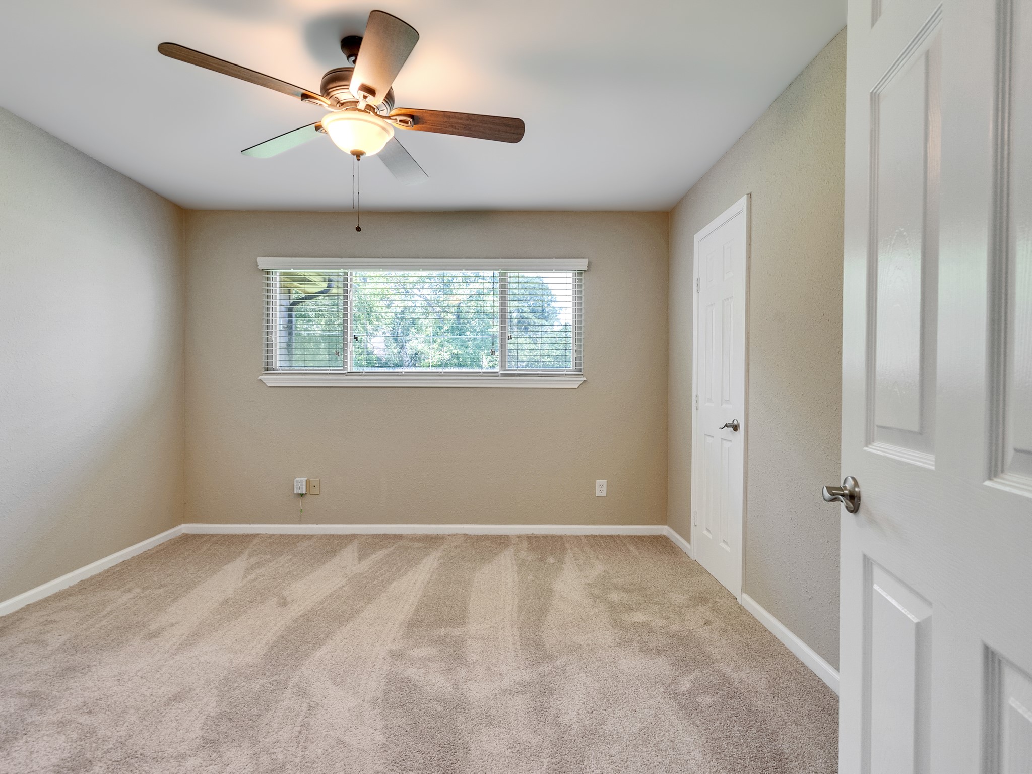 603 Casper Court Spring, TX 77373 - Photo 20 of 31 bedroom#3 with new carpet and ceiling fans