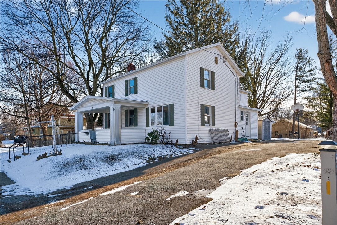 47 Pleasant Street Phelps, NY 14532 - Photo 2 of 32