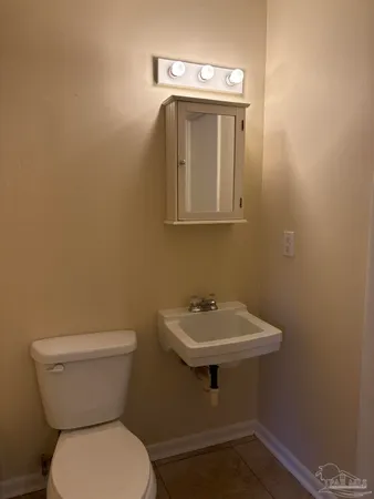 $1,700 | 1361 Stanford Road, Gulf Breeze, FL 32563