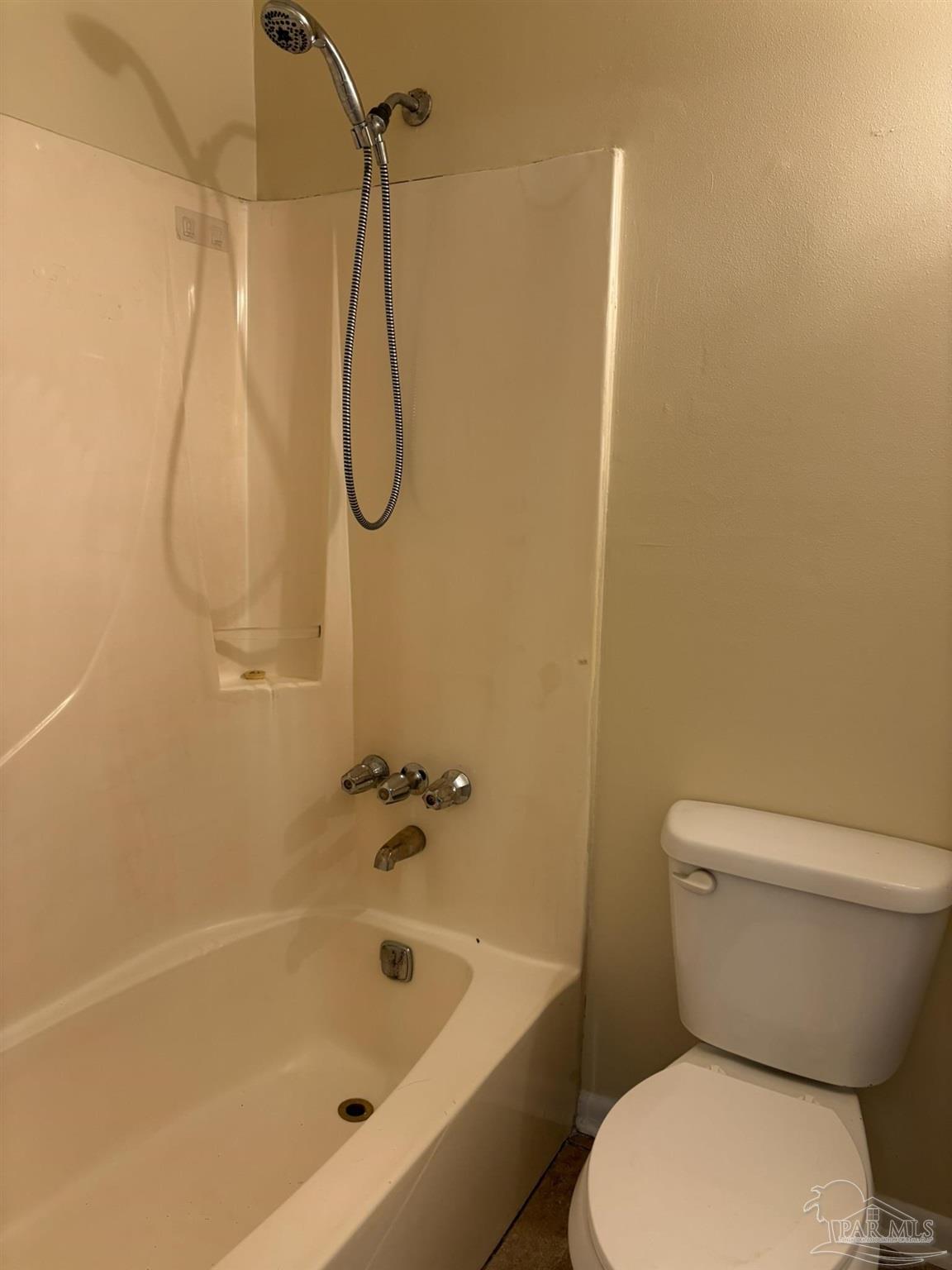 1361 Stanford Road Gulf Breeze, FL 32563 - Photo 10 of 18