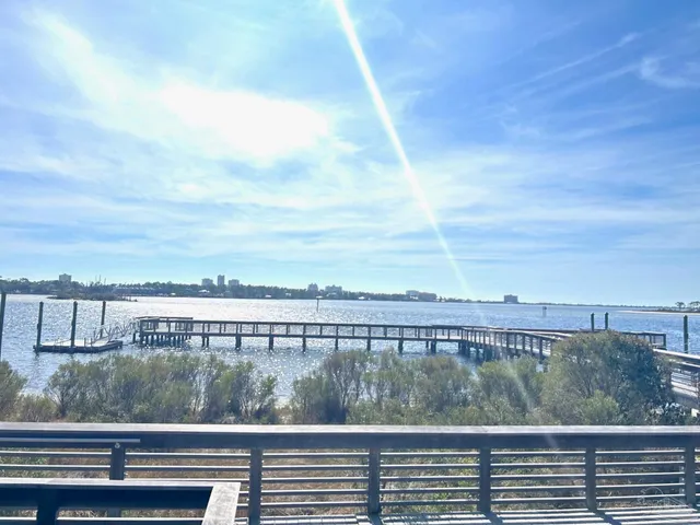 $325,000 | 949 Osprey Court, Pensacola, FL 32507