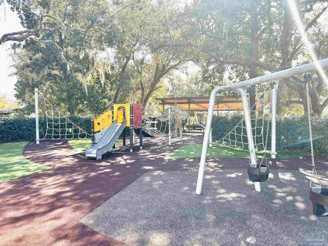 $325,000 | 949 Osprey Court, Pensacola, FL 32507