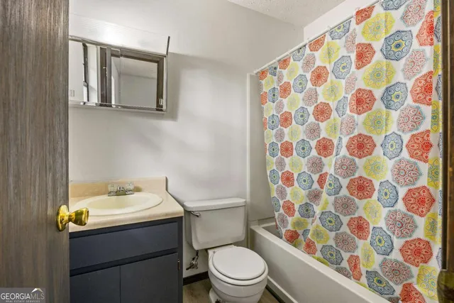 $300,000 | 181 Lower Wirebridge Road, Stephens, GA 30667