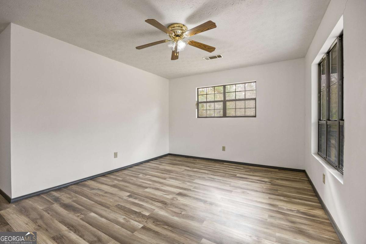 181 Lower Wirebridge Road Stephens, GA 30667 - Photo 5 of 35