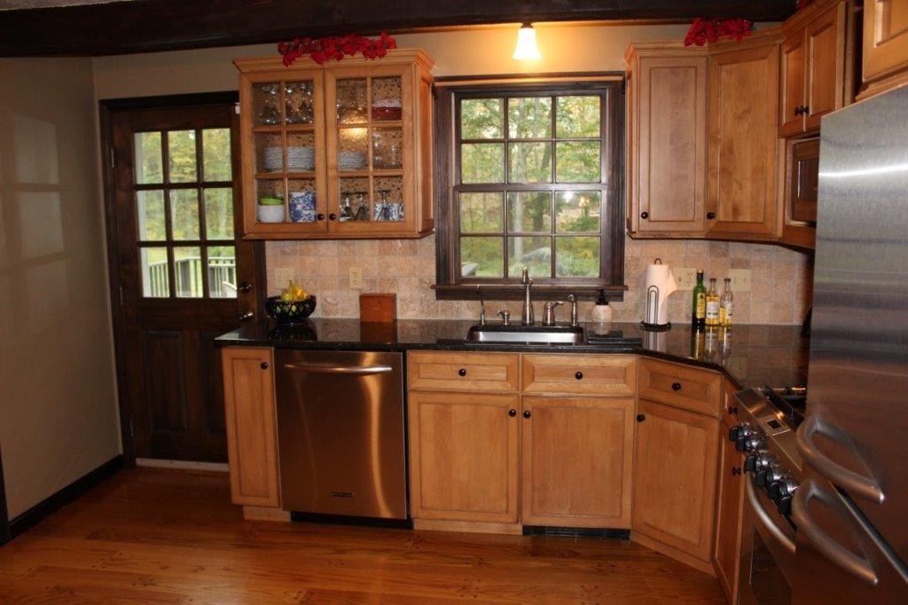 78 Campbell Street Rutland, MA 01543 - Photo 9 of 30