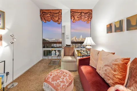 $5,950,000 | 2200 Sacramento Street, Unit 1601, San Francisco, CA 94115