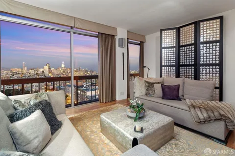 $5,950,000 | 2200 Sacramento Street, Unit 1601, San Francisco, CA 94115