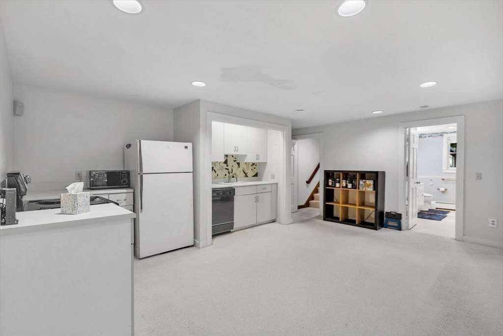 12 Sawmill Road Barnstable, MA 02648 - Photo 27 of 42 Gallery Image 27