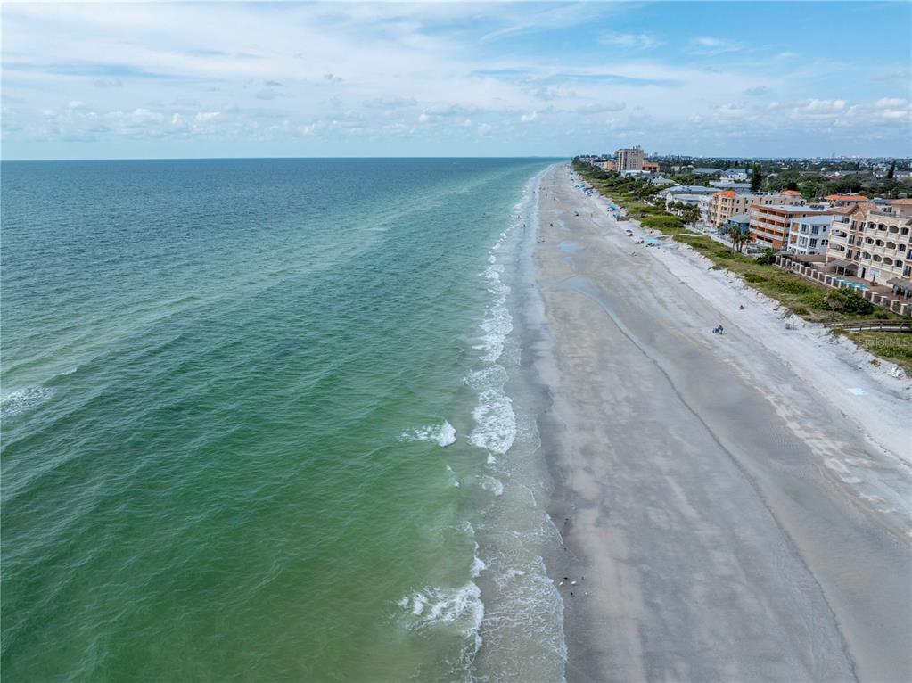 516 Gulf Boulevard Indian Rocks Beach, FL 33785 - Photo 93 of 97