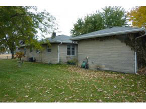 2201 Southway 31 Rochester, IN 46975 - Photo 10 of 11