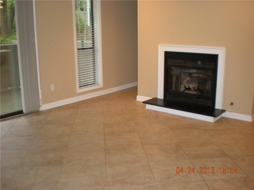 1010 Wynnes Ridge Circle Marietta, GA 30067 - Photo 3 of 15