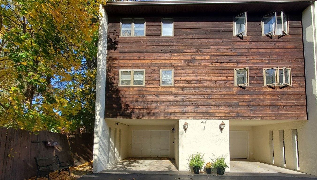 19 Front Street, Unit 15, Binghamton, NY 13905 Compass