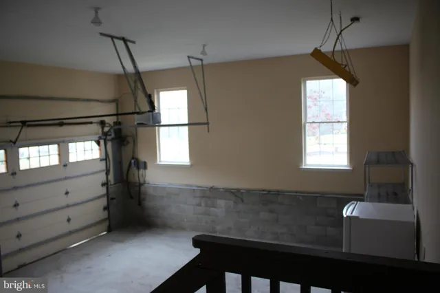 $6,000 | 176 South Patricia Drive, Swedesboro, NJ 08085