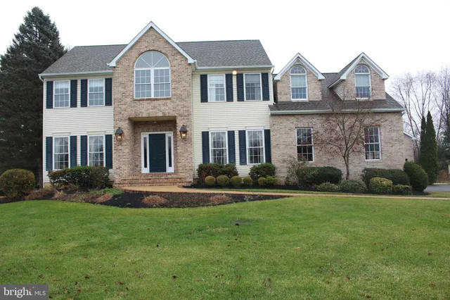 $6,000 | 176 South Patricia Drive, Swedesboro, NJ 08085