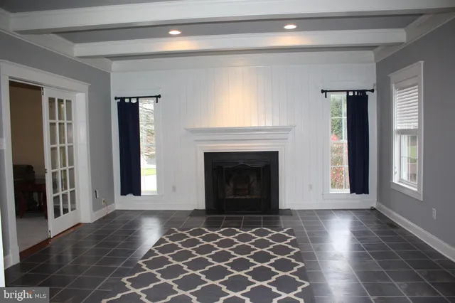 $6,000 | 176 South Patricia Drive, Swedesboro, NJ 08085