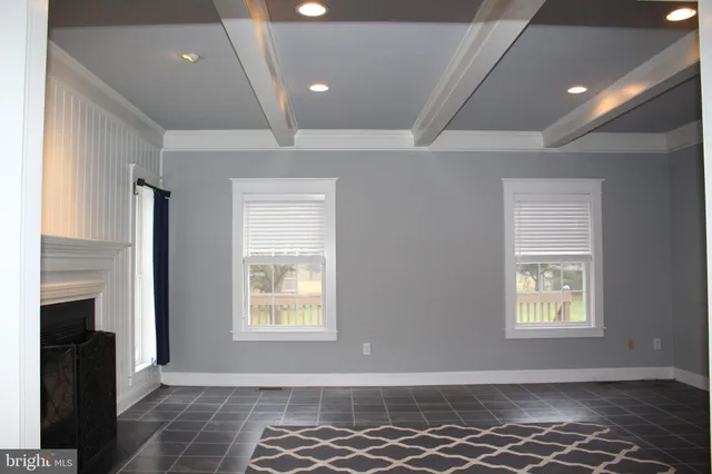 $6,000 | 176 South Patricia Drive, Swedesboro, NJ 08085