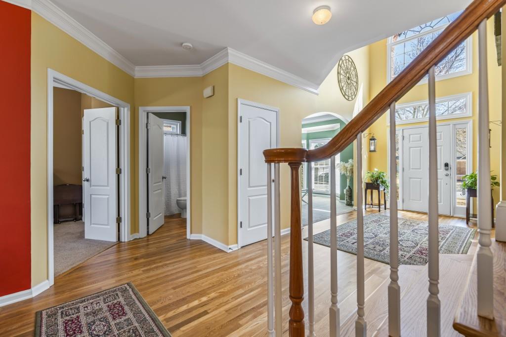 466 Middleton Place Grayson, GA 30017 - Photo 8 of 106 a view of an entryway