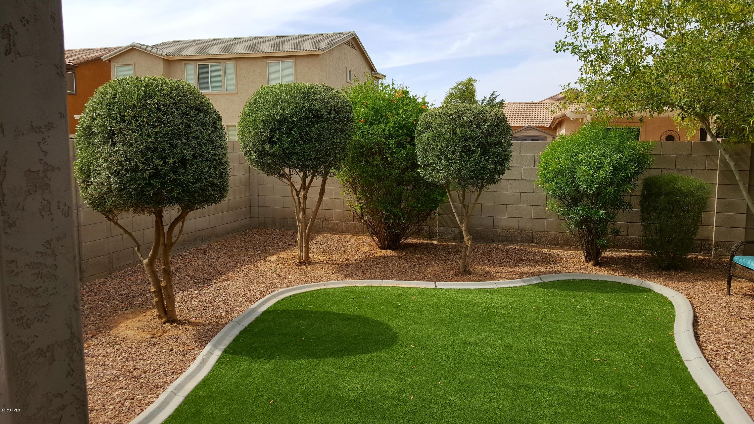 2018 West Maldonado Road Phoenix, AZ 85041 - Photo 4 of 33 20170531_152307