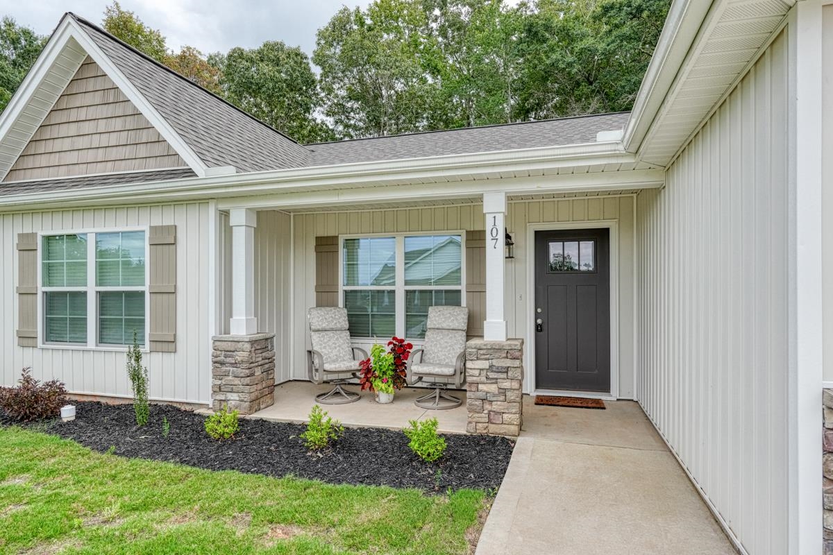 107 Caylee Way Chesnee, SC 29323 - Photo 4 of 29