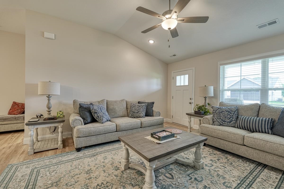 107 Caylee Way Chesnee, SC 29323 - Photo 8 of 29