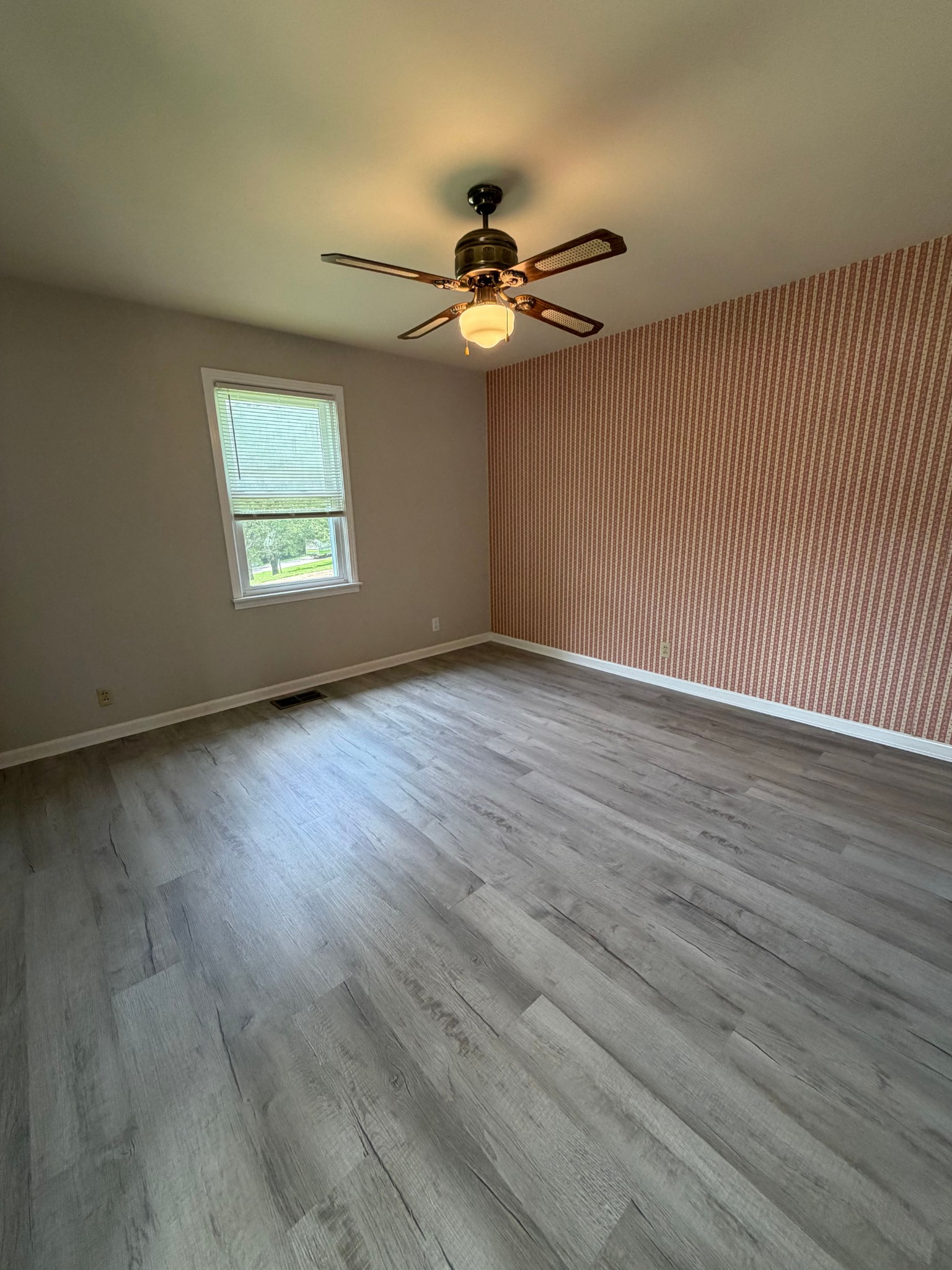 3252 Marthas Chapel Road Cunningham, TN 37052 - Photo 11 of 26 Gallery Image 11
