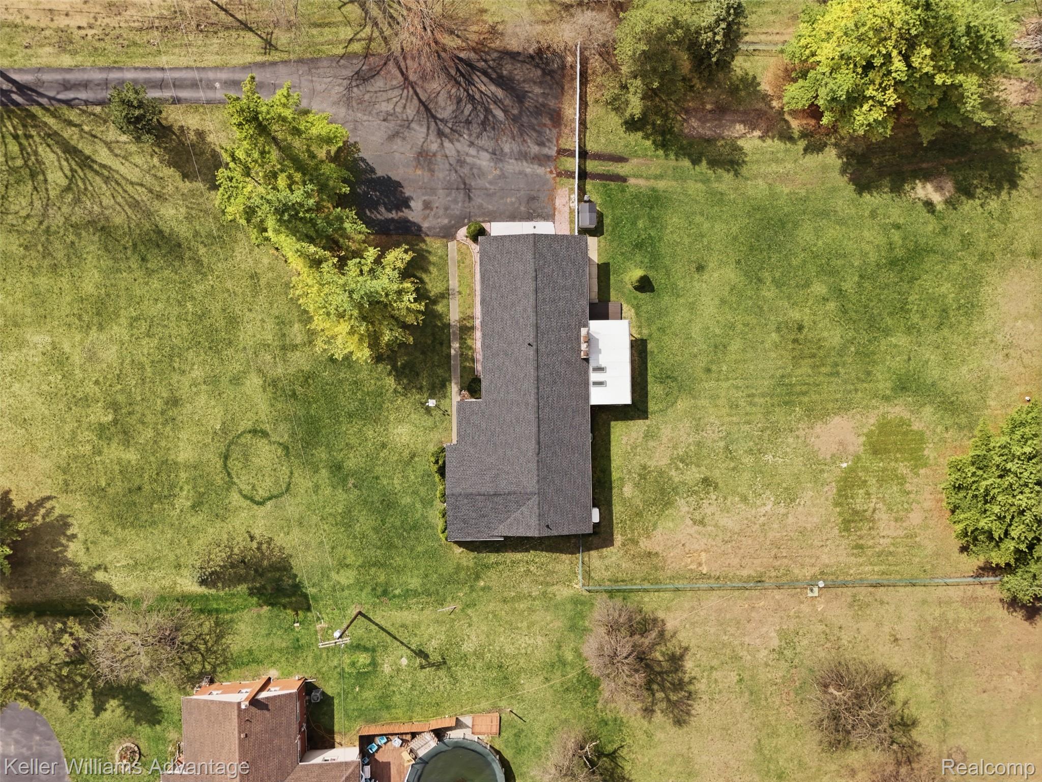 28800 Sibley Road Romulus, MI 48174 - Photo 56 of 60 65_28800 sibley rd-62.jpg