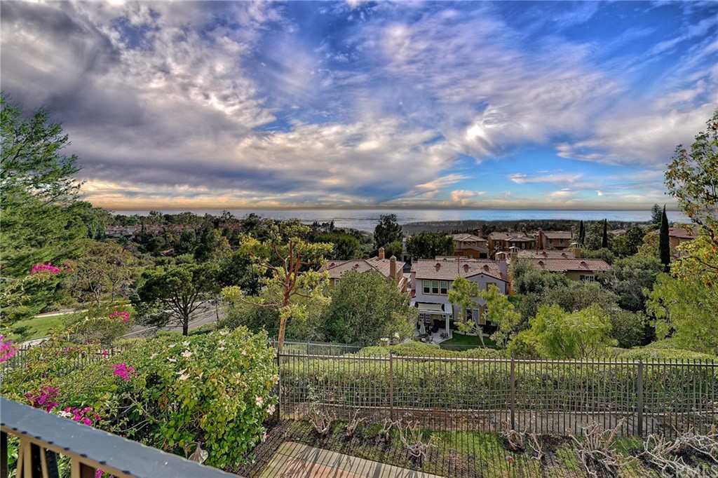 59 Renata Newport Coast, CA 92657 - Photo 2 of 33