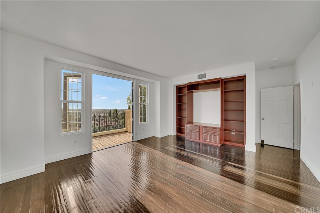 59 Renata Newport Coast, CA 92657 - Photo 23 of 33