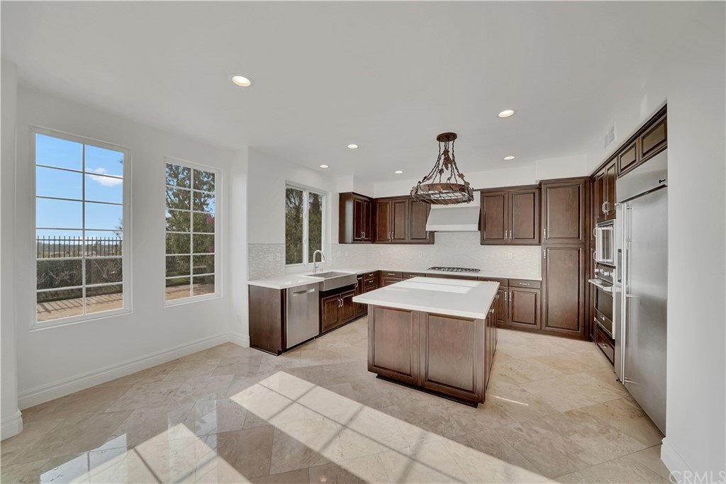 59 Renata Newport Coast, CA 92657 - Photo 9 of 33