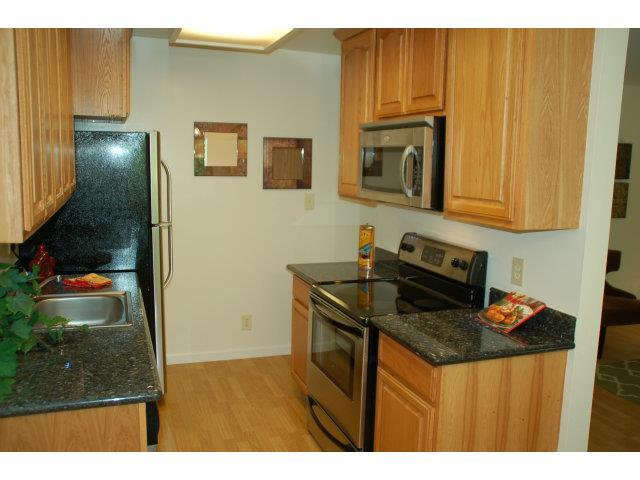 505 Cypress Point Drive, Unit 1 Mountain View, CA 94043 - Photo 6 of 9