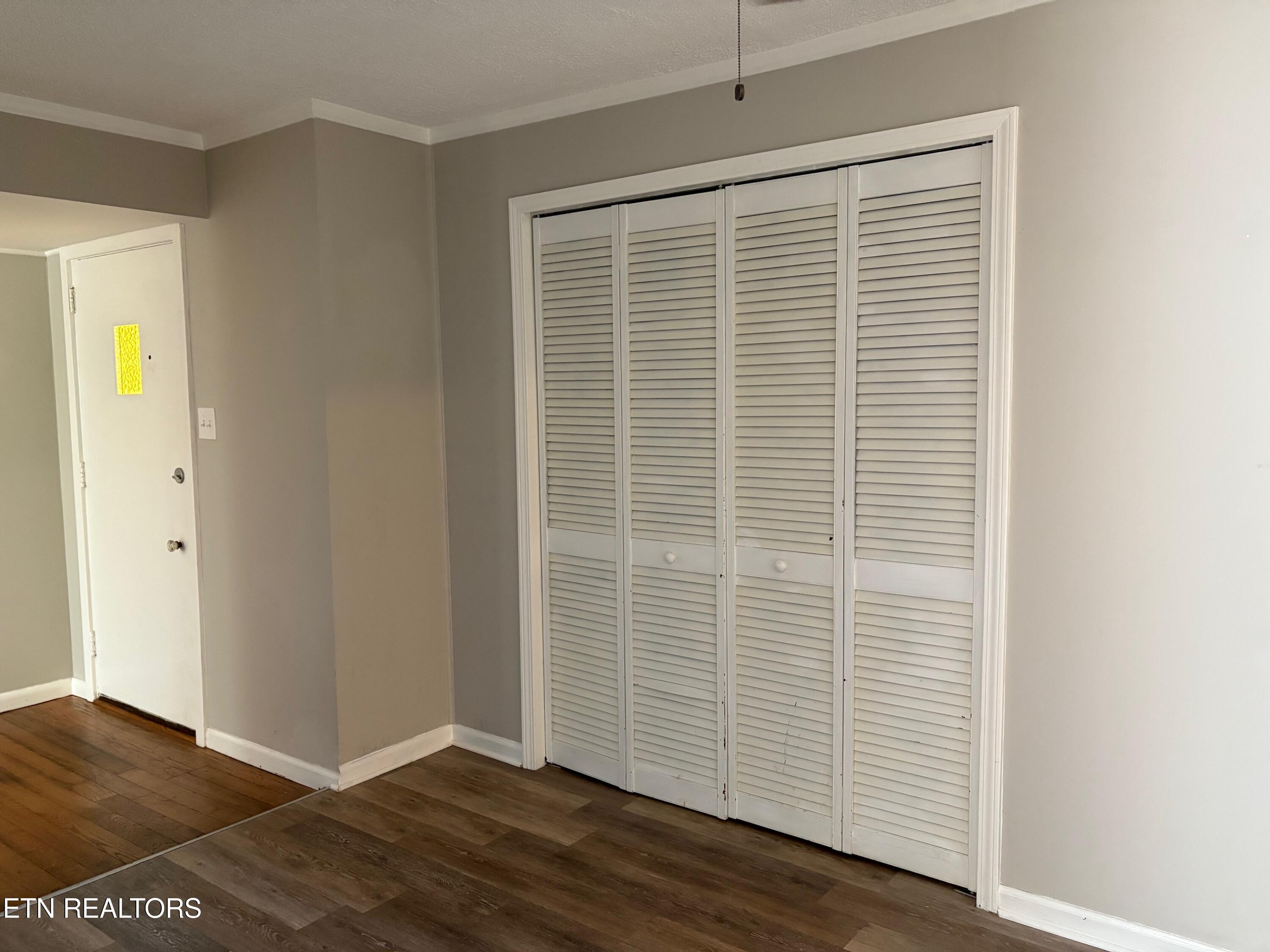 27 Outer Drive Oak Ridge, TN 37830 - Photo 7 of 31 Laundry