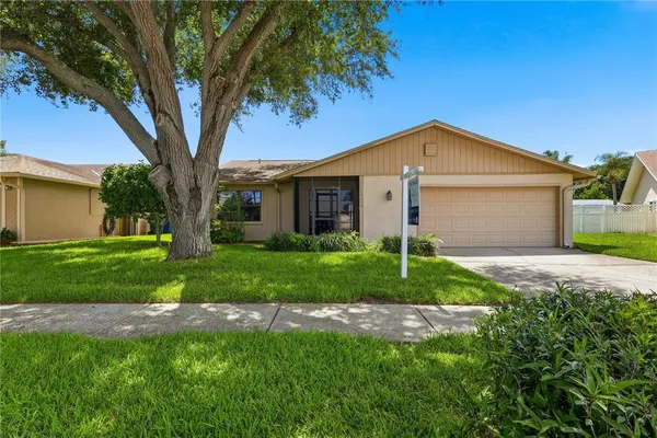 $390,000 | 12156 Meadowbrook Lane, Largo, FL 33774