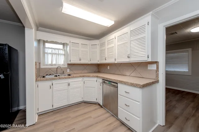 $120,500 | 208 North Cunningham Street, Rayne, LA 70578