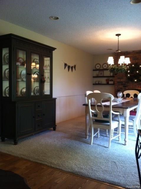 889 Fieldstone Court Rochester Hills, MI 48309 - Photo 3 of 18