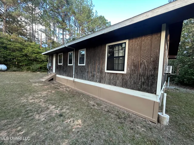 $139,000 | 1135 Mudline Road, Magnolia, MS 39652