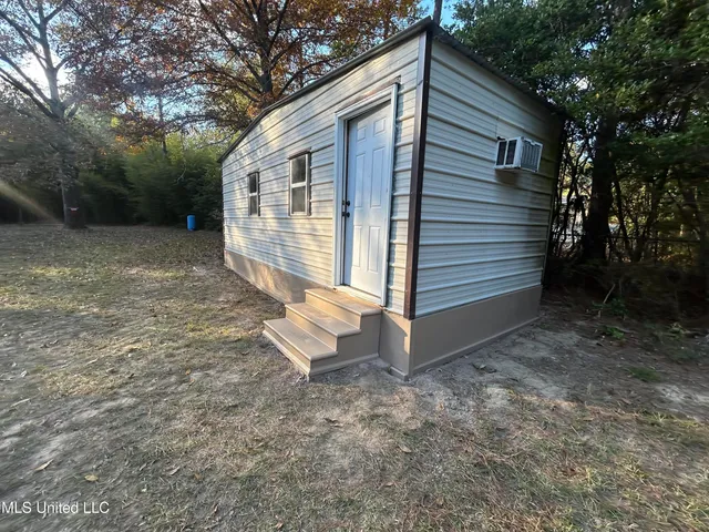 $139,000 | 1135 Mudline Road, Magnolia, MS 39652