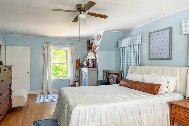 $185,000 | 1800 16th Avenue, Menominee, MI 49858