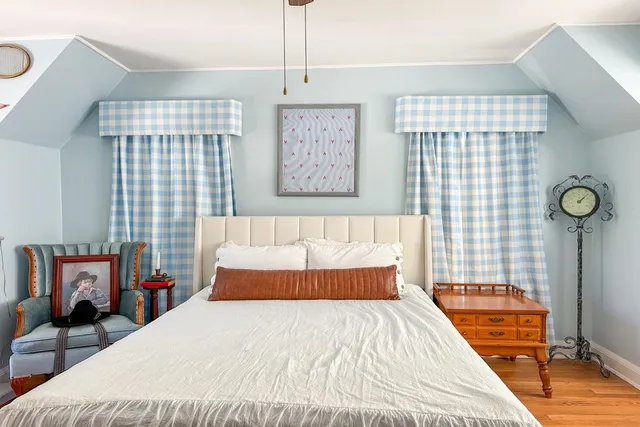 $185,000 | 1800 16th Avenue, Menominee, MI 49858