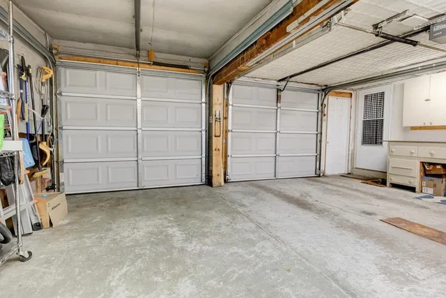 $185,000 | 1800 16th Avenue, Menominee, MI 49858