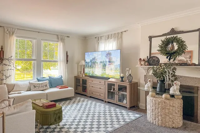 $185,000 | 1800 16th Avenue, Menominee, MI 49858