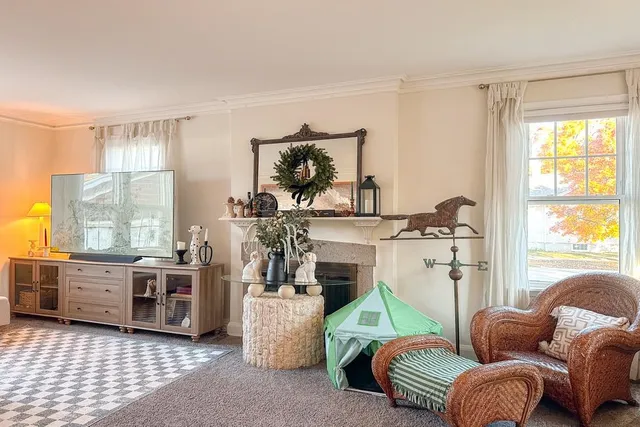 $185,000 | 1800 16th Avenue, Menominee, MI 49858