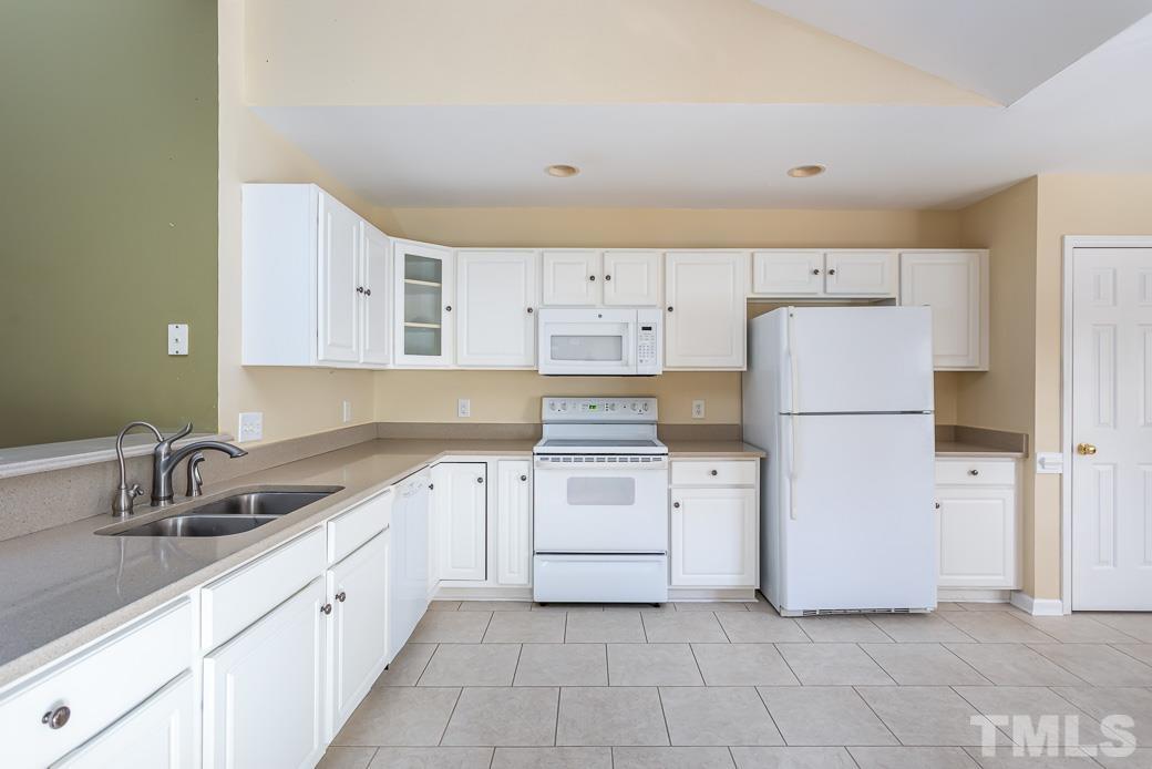 8909 Old Creedmoor Road Raleigh, NC 27613 - Photo 9 of 29
