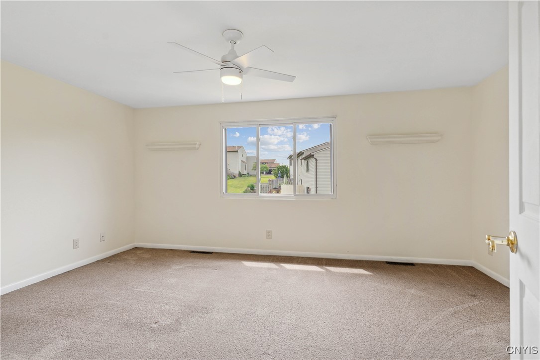 104 Lookout Circle Camillus, NY 13209 - Photo 14 of 24