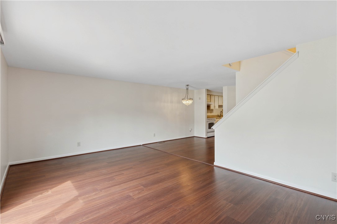 104 Lookout Circle Camillus, NY 13209 - Photo 5 of 24