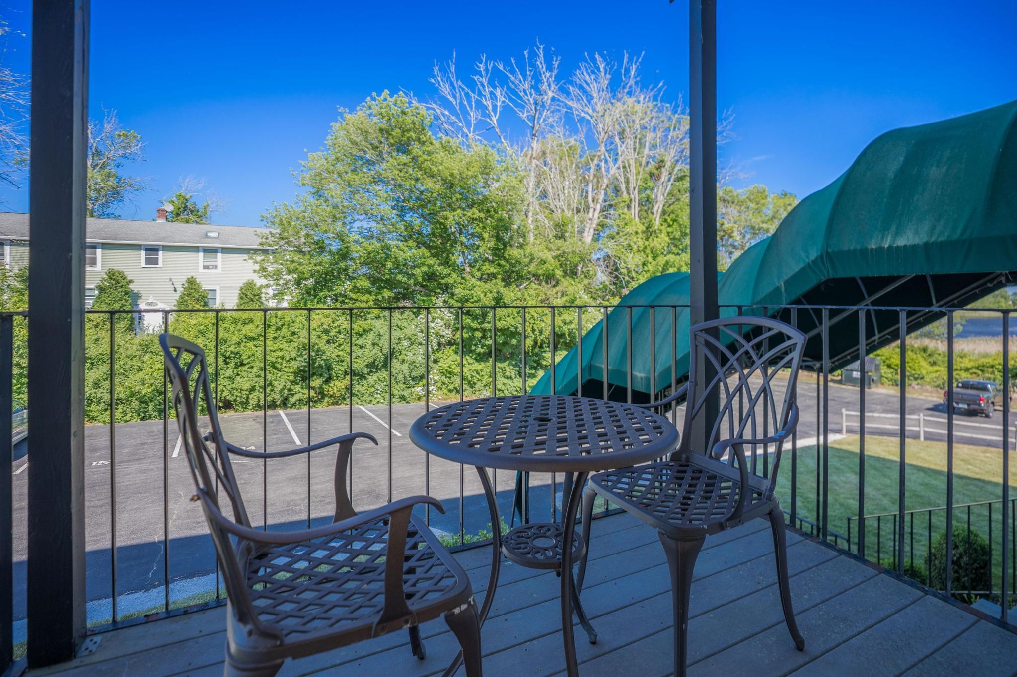 467 High Street, Unit 14 Hampton, NH 03842 - Photo 23 of 39